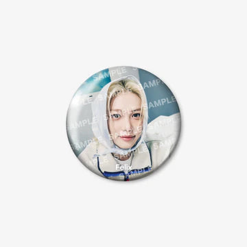STRAYKIDS WOLRD TOUR [RUN IT JAPAN] OFFICIAL MD PHOTO BADGE FELIX