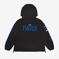 TWICE [THIS IS FOR WORLD TOUR IN JP] WIND BREAKER