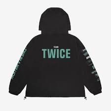 TWICE [THIS IS FOR WORLD TOUR IN JP] WIND BREAKER